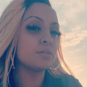 Meet your Posher, Sasha